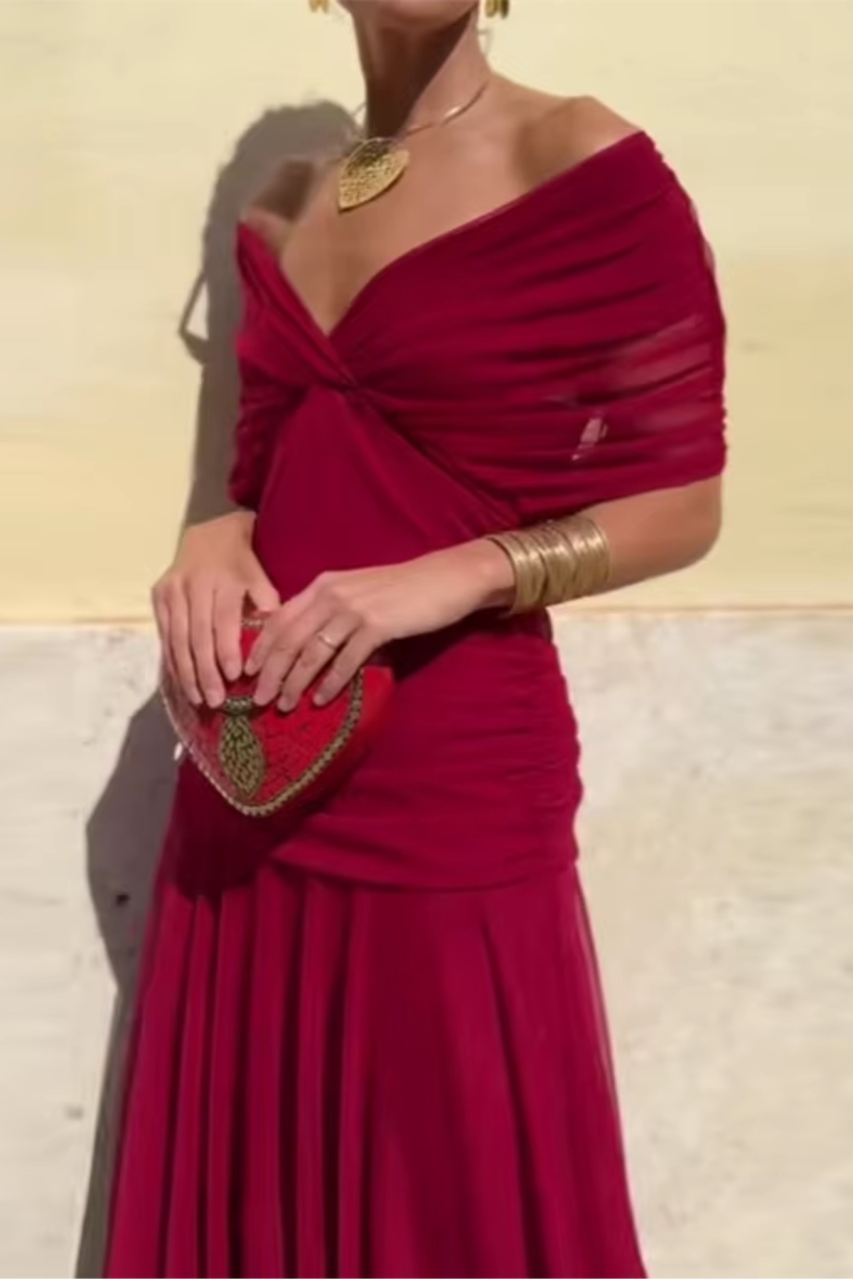 Women's Elegant Pleated Maxi Dress | Stylish V-Neck Formal Gown