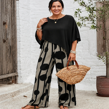 Graphic Print Wide Leg Pants Set - 2